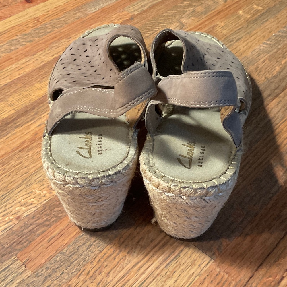 Clarks Women's Brown Slingback Espadrille Sandals Size 8.5M - Picture 3 of 6